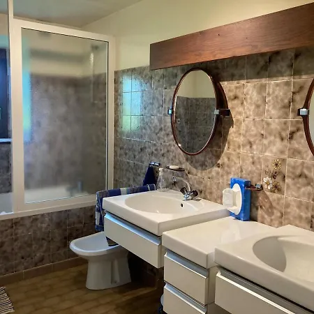 Semesterbostad Les Hauts De L Alzou *